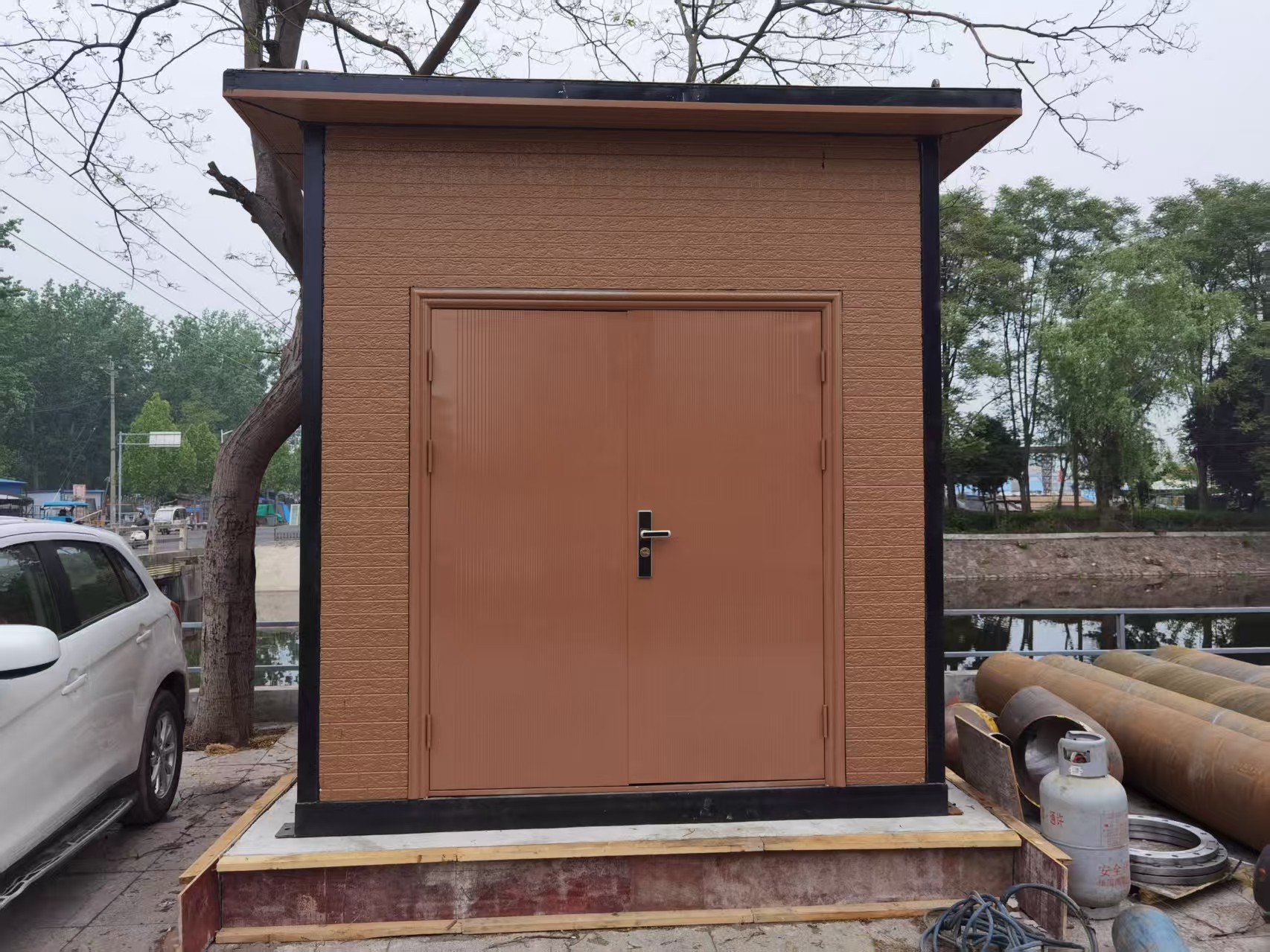 一体化智慧泵房运抵开封工地